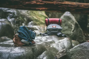 10 Must-Have Items for Long-Haul Flights: What Every Business Traveler Regrets Not Packing